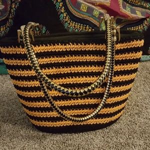 Hand bag